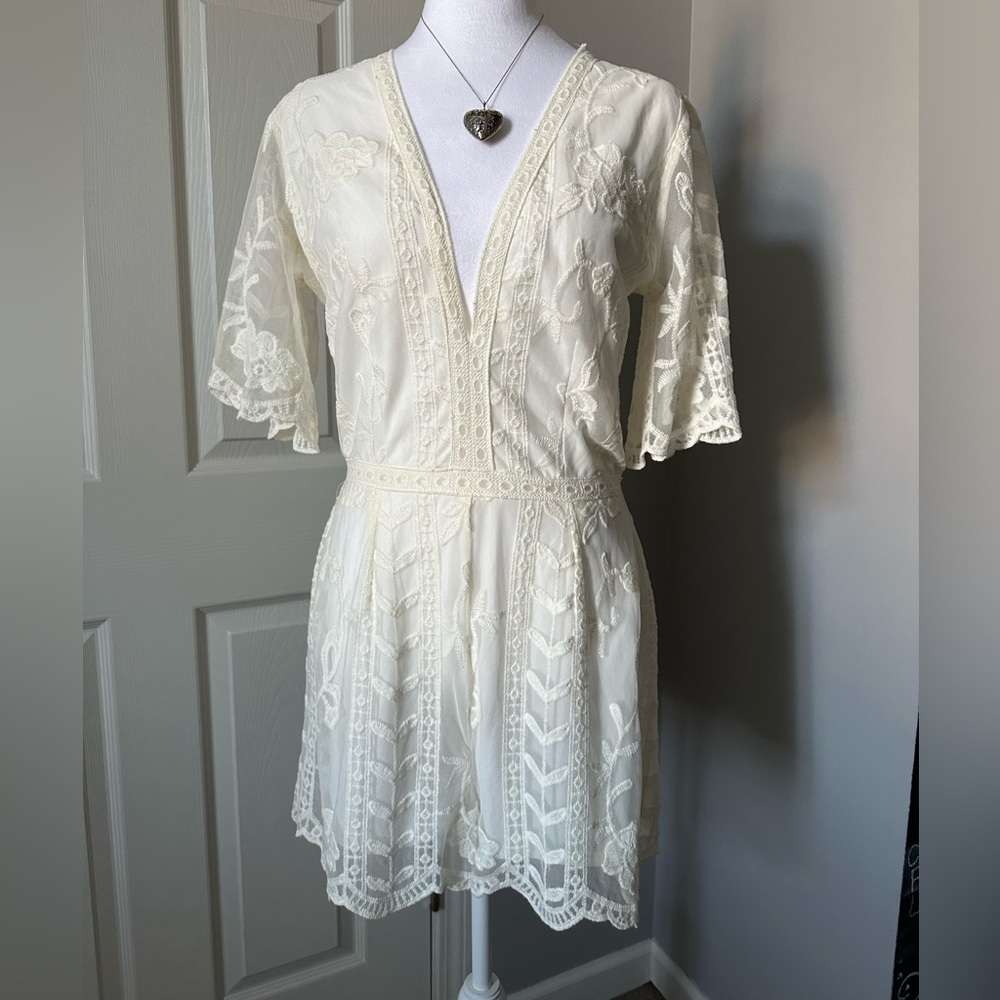 Socialite Lace Romper, cream, size L